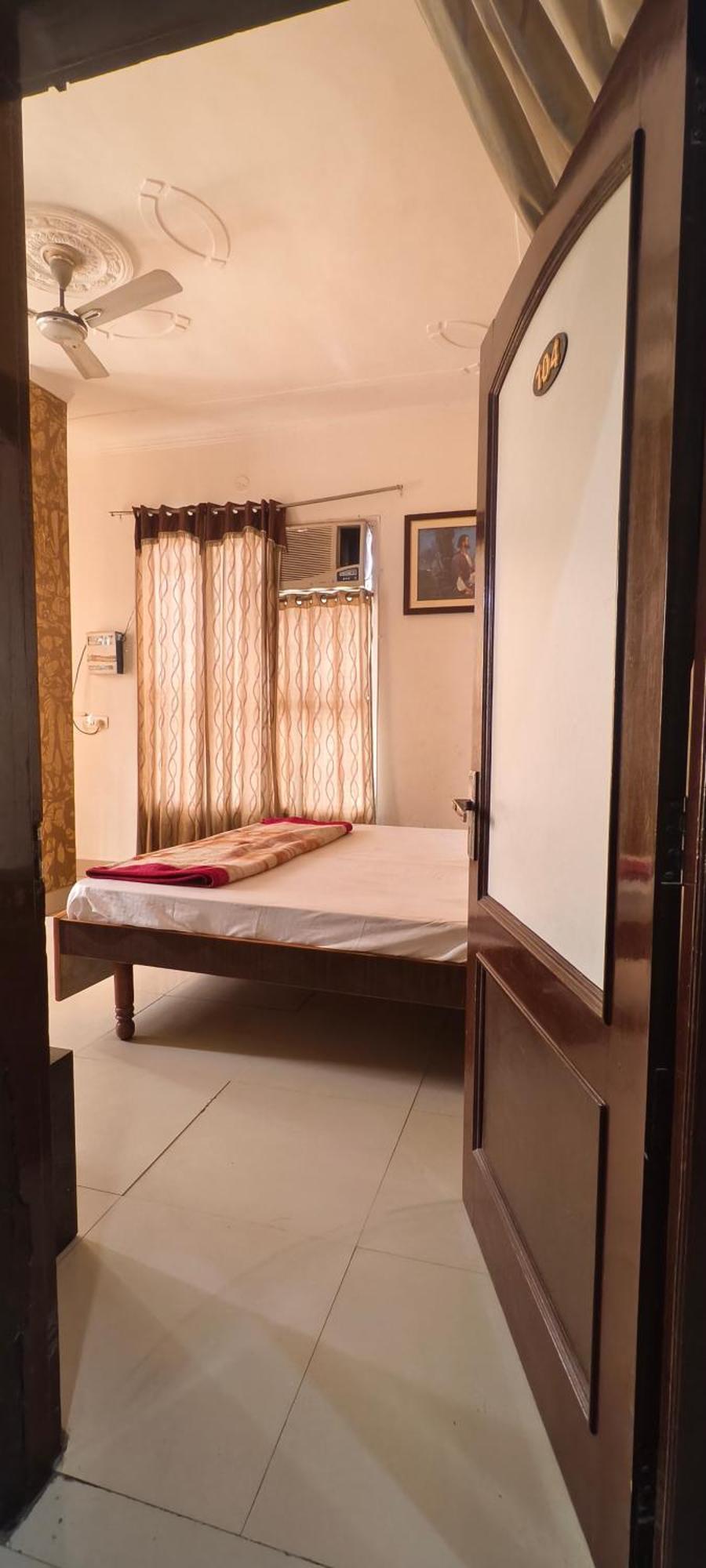 Surya Hotel Sirsa Exteriér fotografie