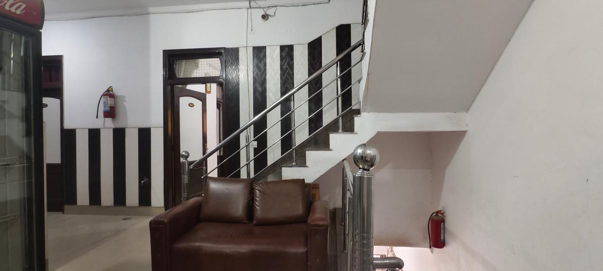 Surya Hotel Sirsa Exteriér fotografie